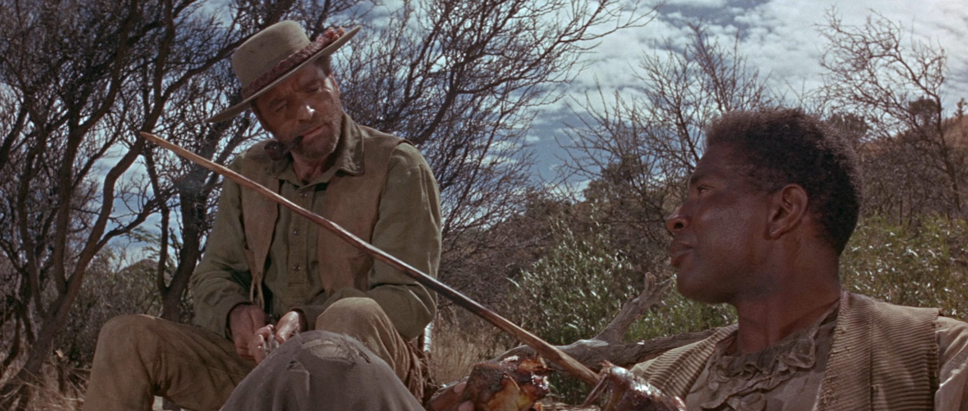 Burt Lancaster and Ossie Davis in the Scalphunters