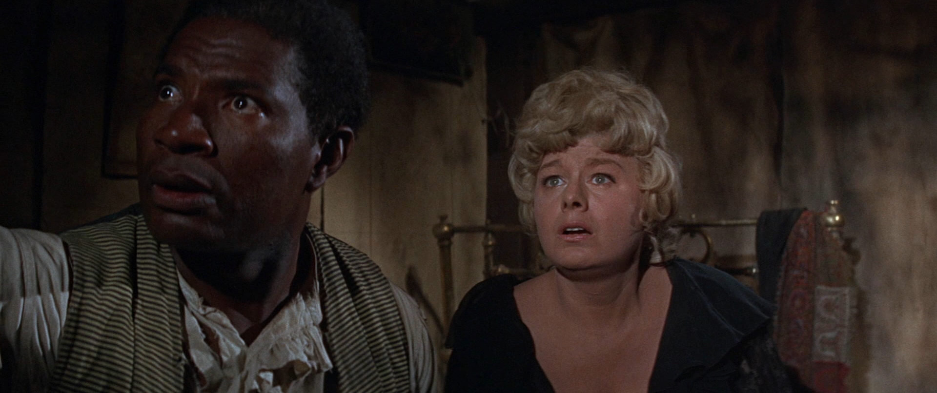 Ossie Davis and Shelley Winters in The Scalphunters