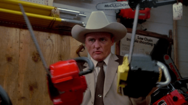 Dennis Hopper as Lefty