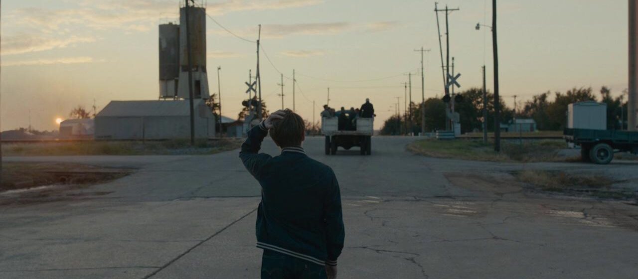 Ed Oxenbould as Joe Brinson